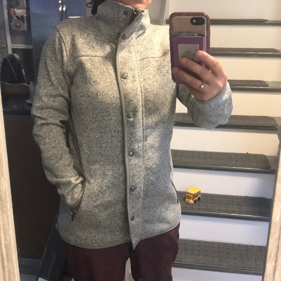 Eddie Bauer Sweaters - Eddie bauer sweater women’s M like new